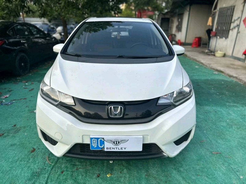 广州16年本田飞度1