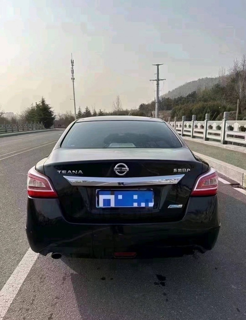 东营14年日产天籁7