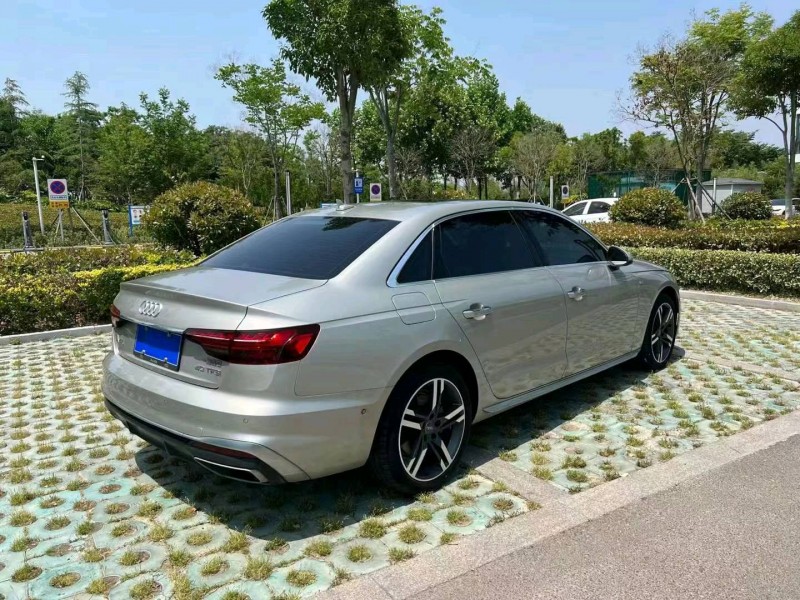 苏州20年奥迪A4L4