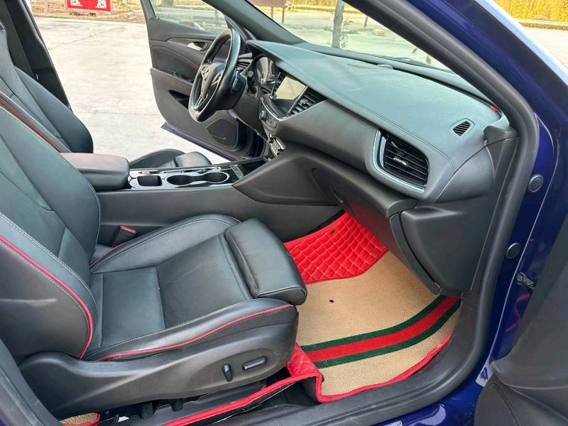 徐州22年别克君威5