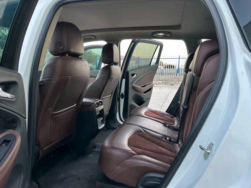 徐州16年别克昂科威7