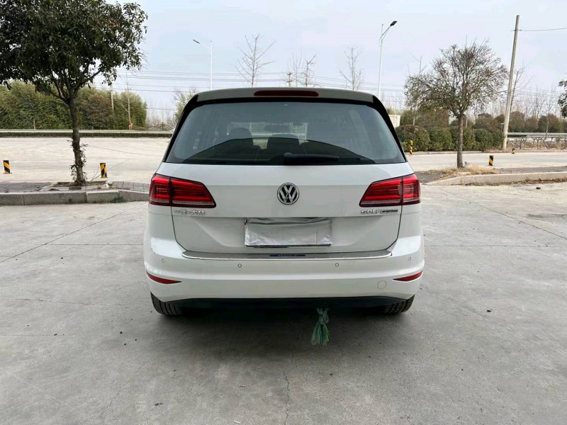 徐州17年大众高尔夫·嘉旅9