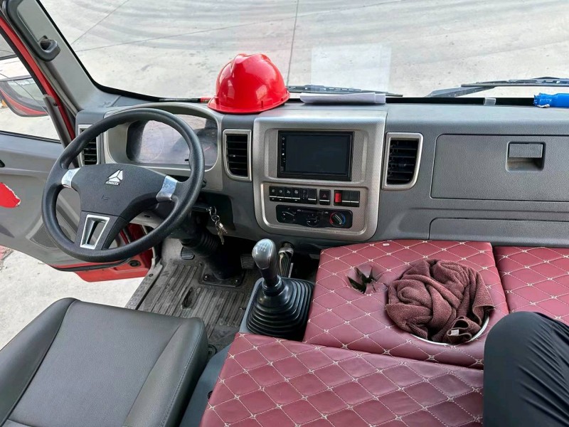 徐州22年卡車系列重汽豪沃5