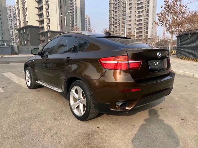 济宁14年宝马X68