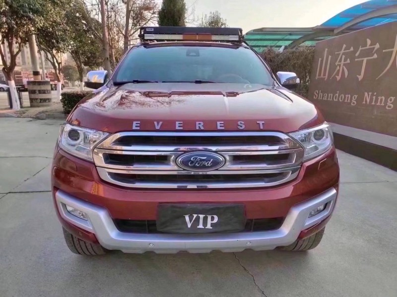 济宁17年福特撼路者1