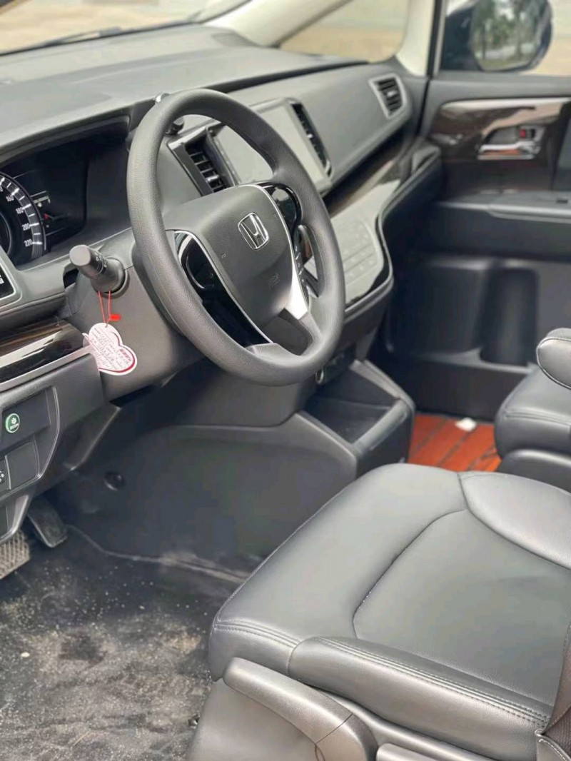 广州21年本田奥德赛4