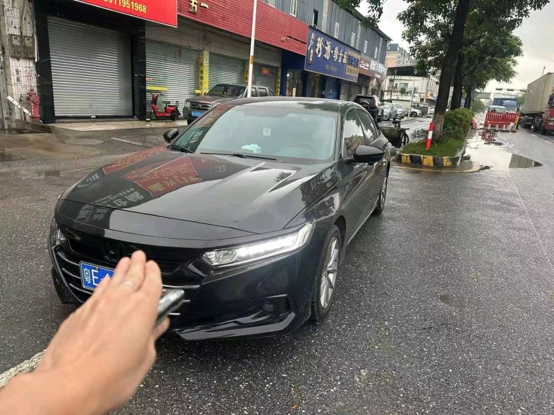 广州21年本田雅阁2