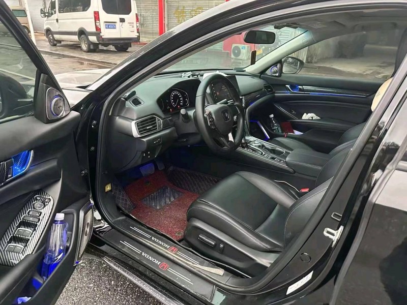 广州21年本田雅阁4