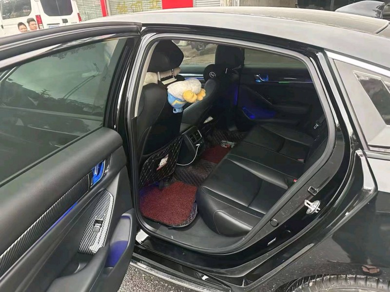 广州21年本田雅阁5