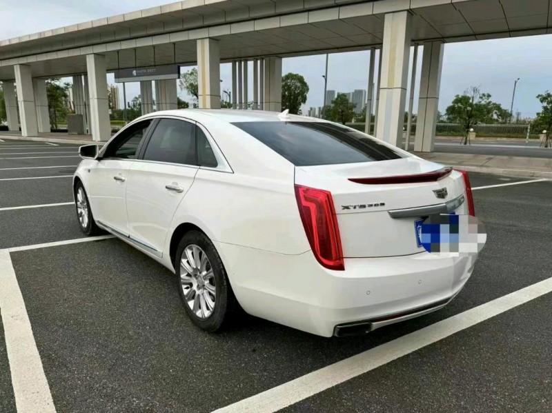 广州16年凯迪拉克XTS6