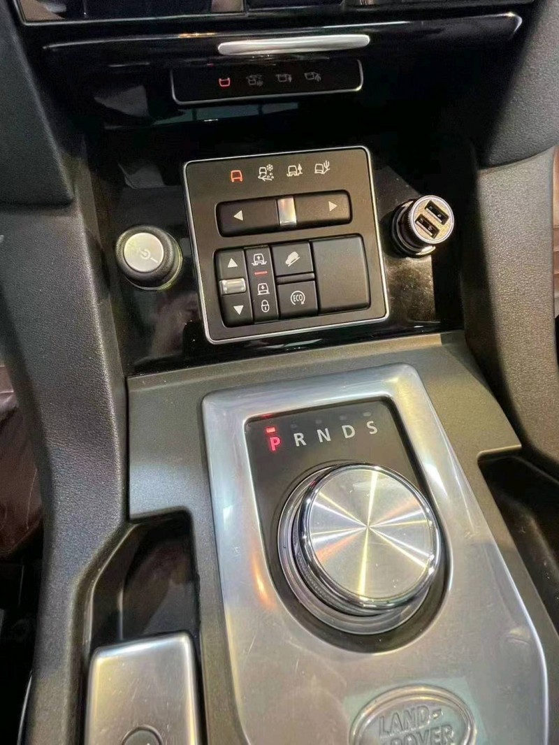 广州15年路虎发现7