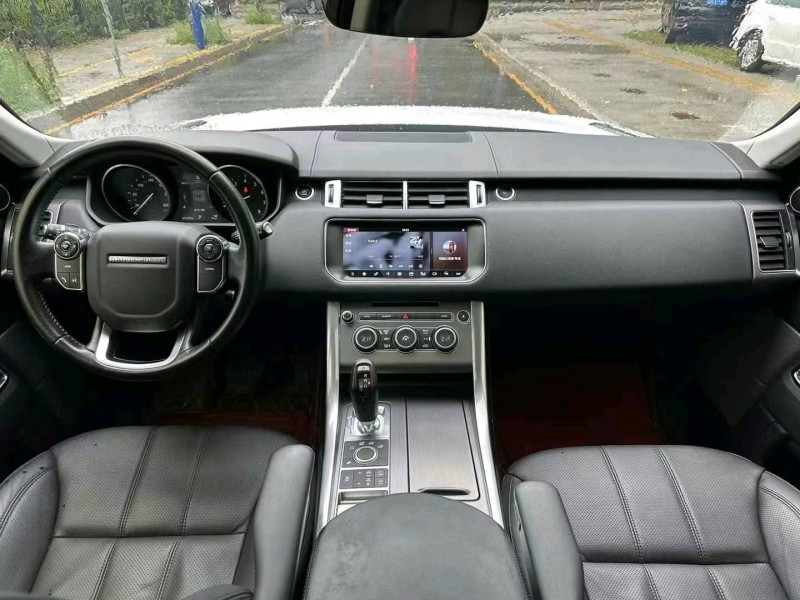 广州18年路虎揽胜运动4