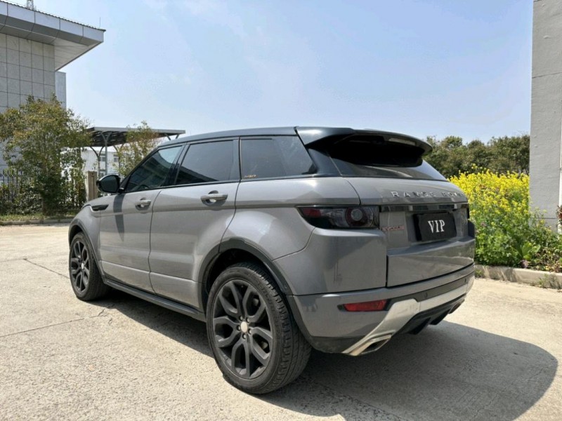 盐城14年路虎极光9