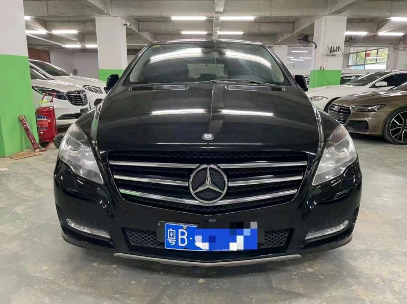广州15年奔驰R1