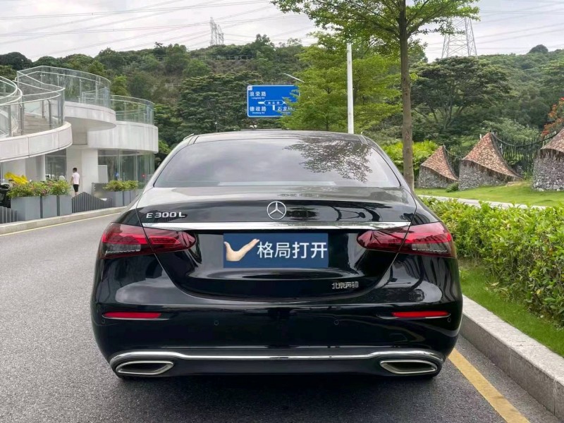 广州23年奔驰E8