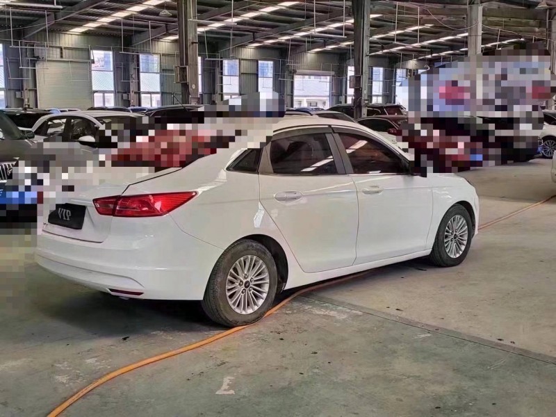 济宁17年福特福睿斯7