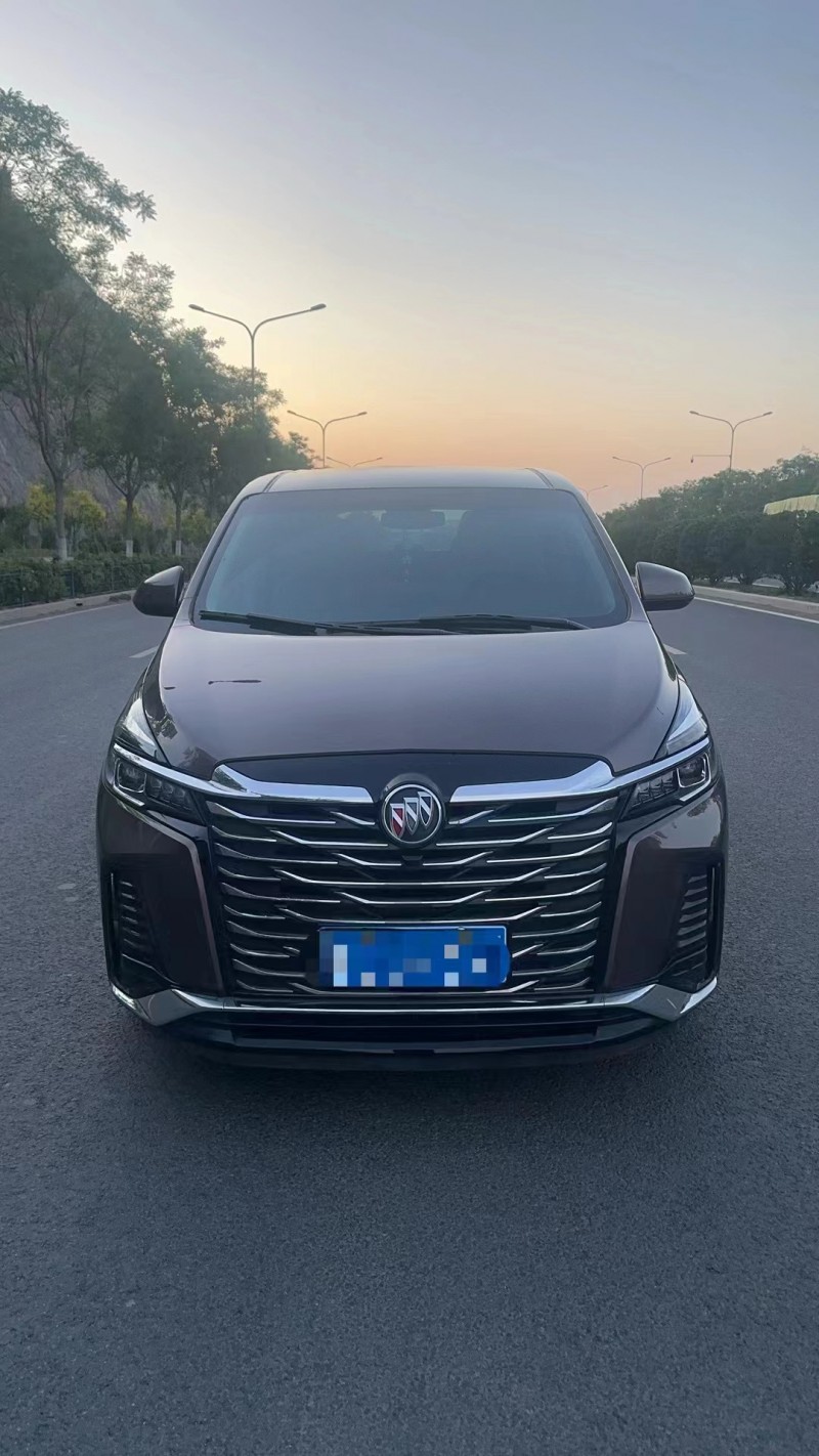 济南23年别克GL81