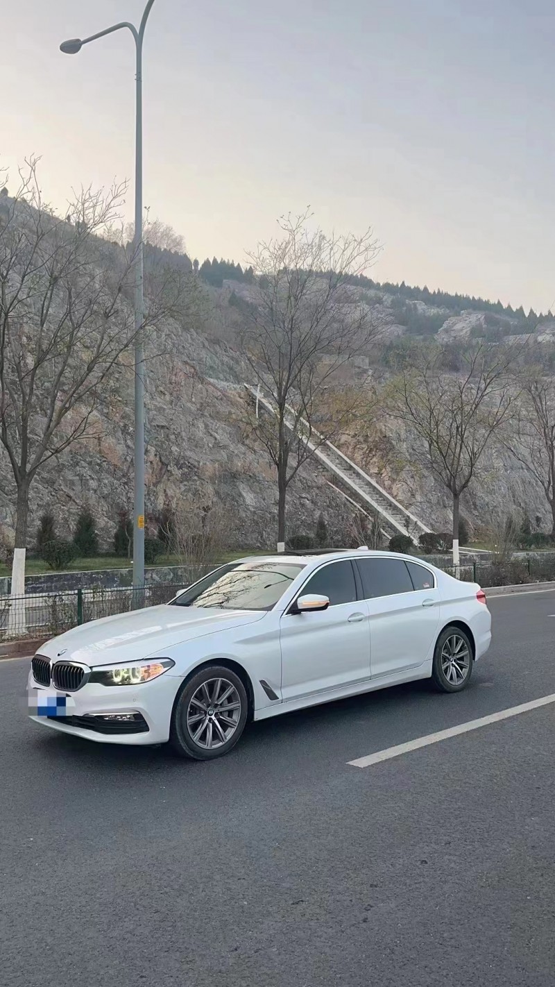 济南17年宝马5系2