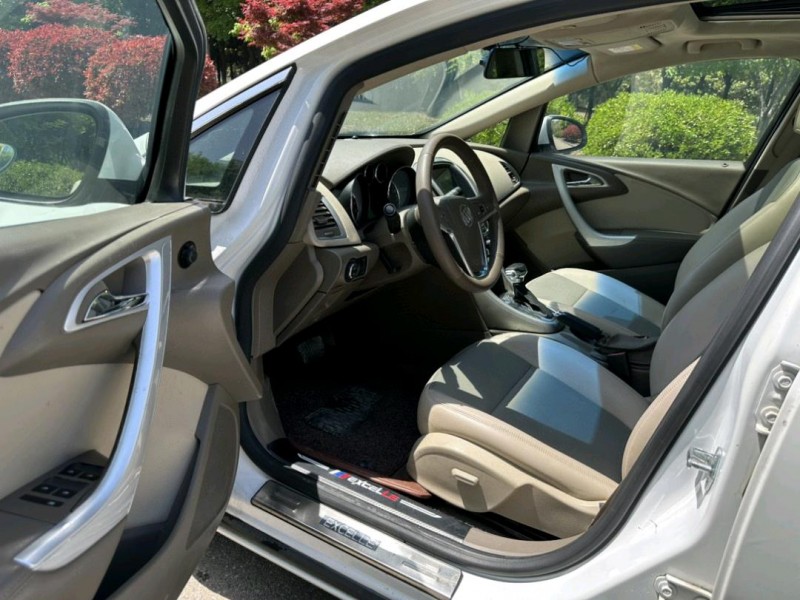 盐城14年别克英朗5