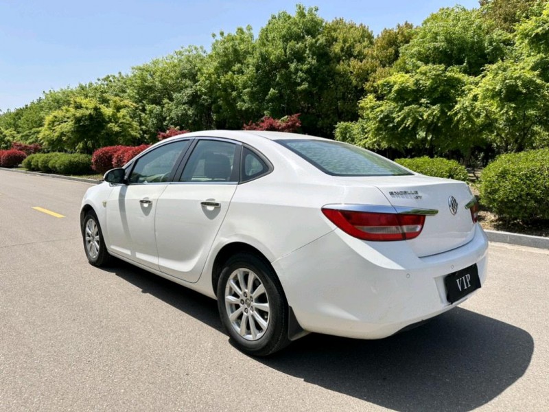 盐城14年别克英朗8