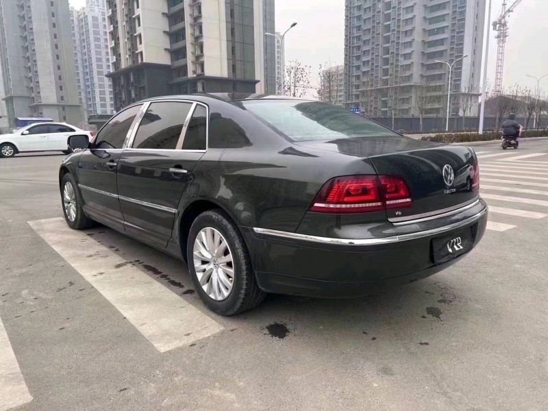 济宁13年大众辉腾8