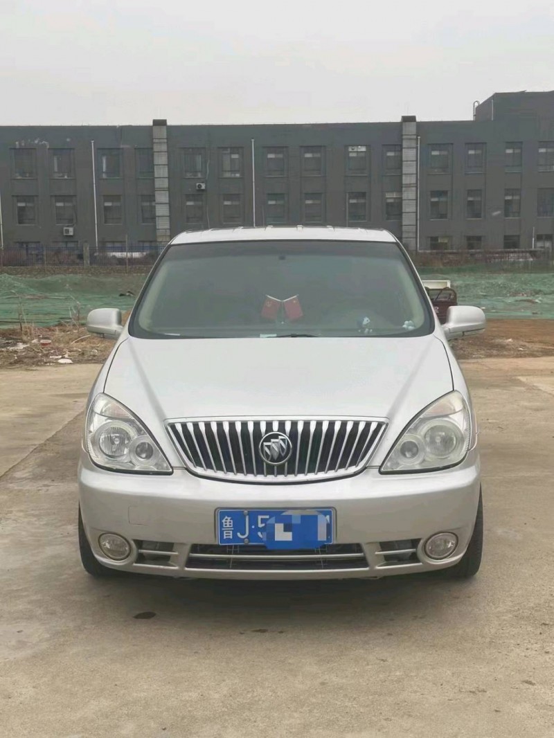 济南14年别克GL81