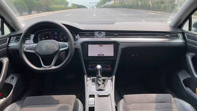 济南21年大众迈腾5