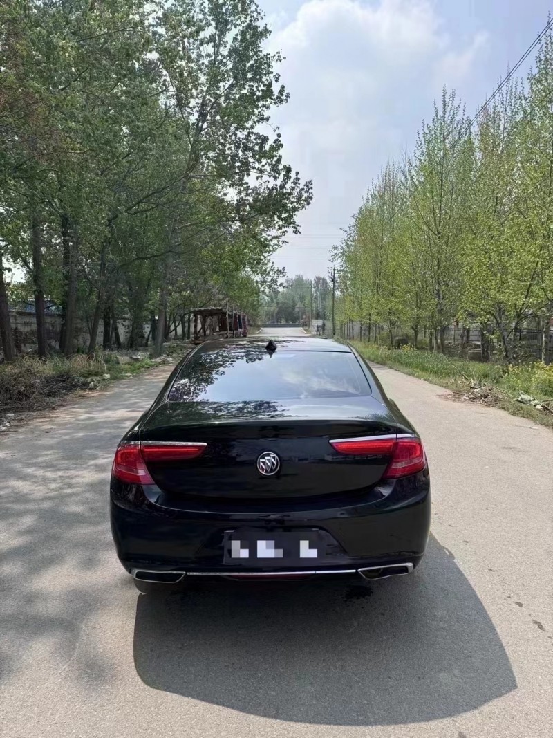 菏泽19年别克君越9