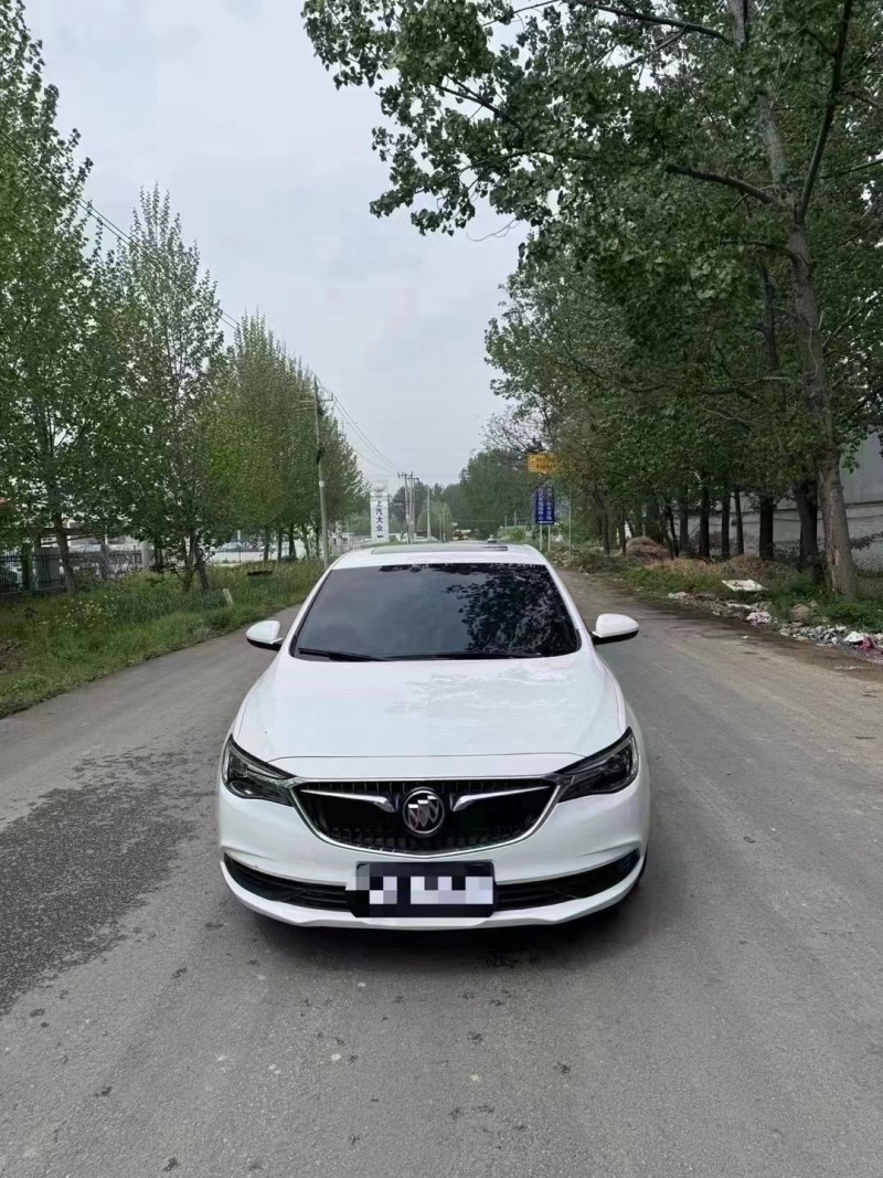 菏泽20年别克英朗GT1