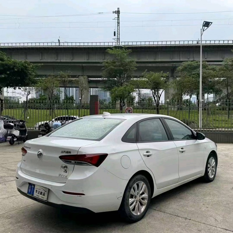 广州18年别克英朗4