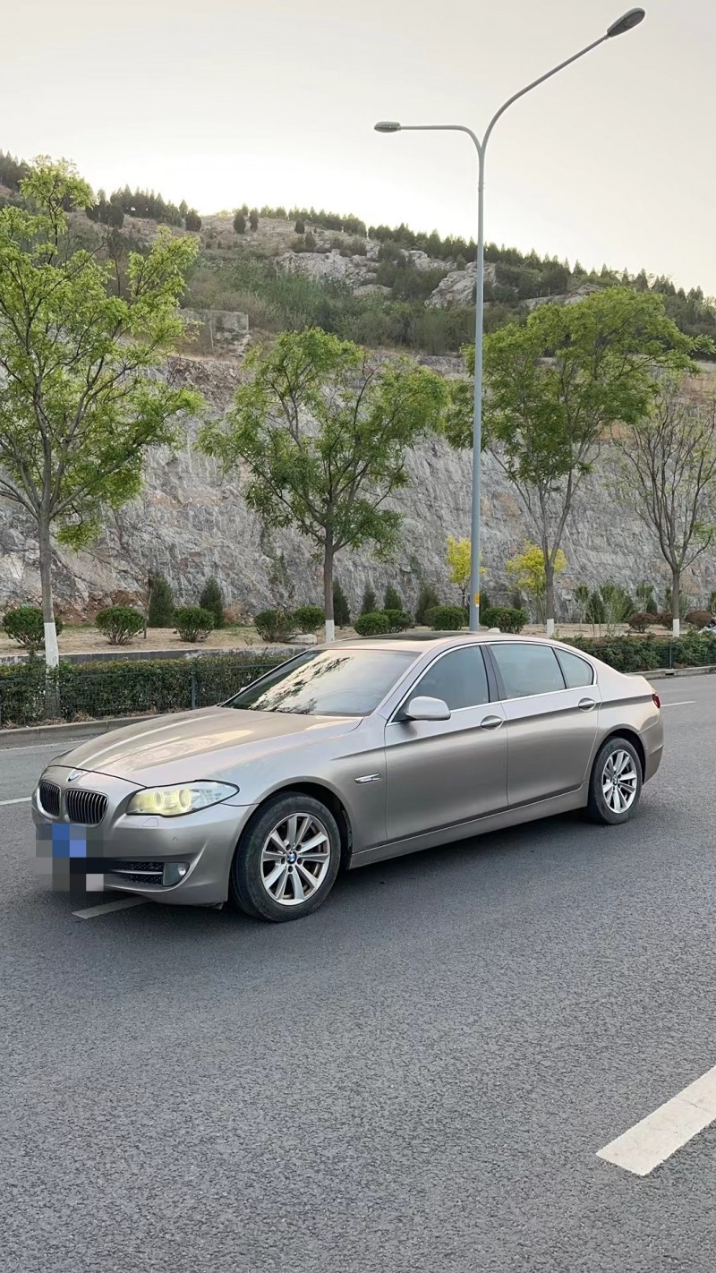 济南12年宝马5系3