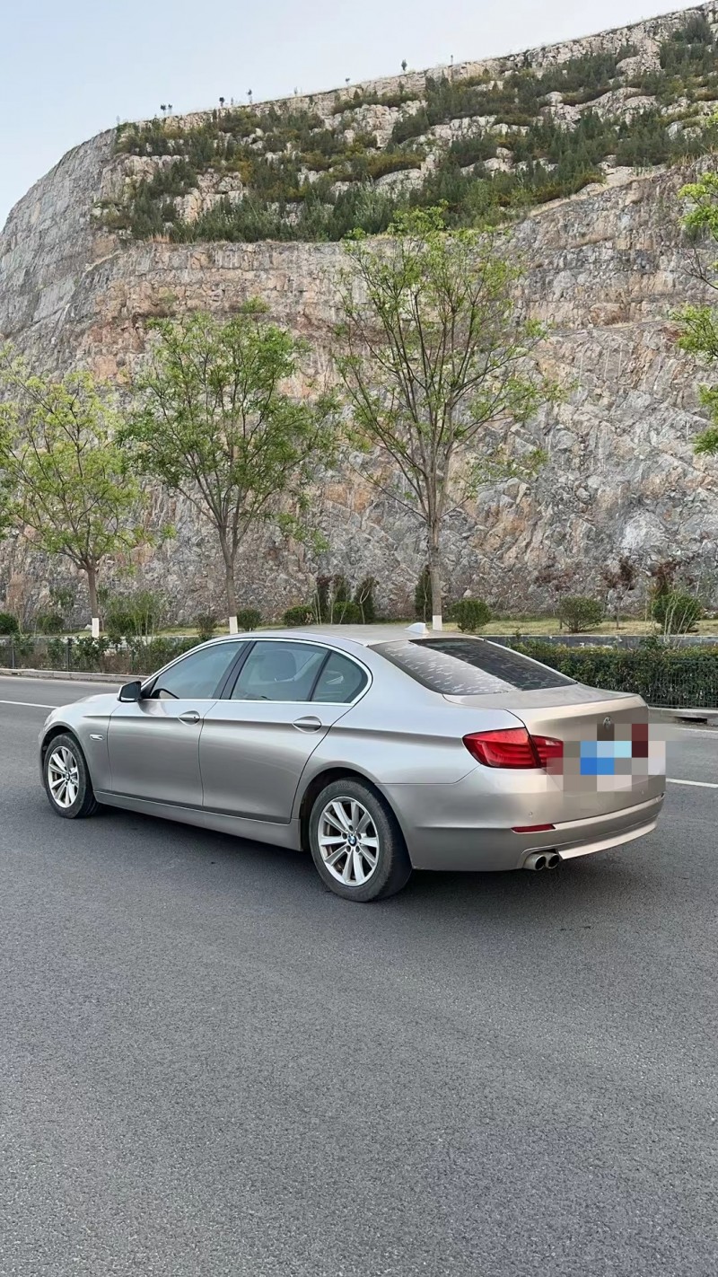 济南12年宝马5系7