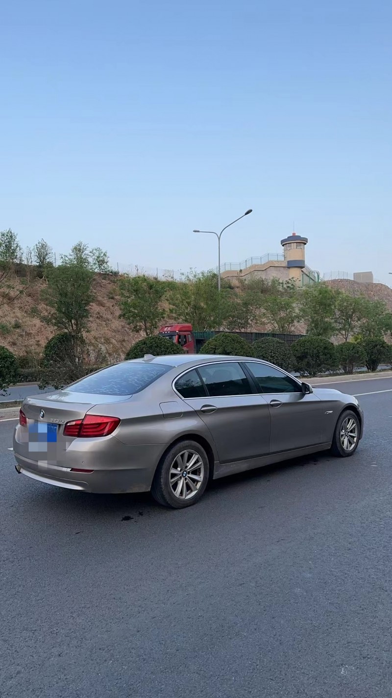 济南12年宝马5系8