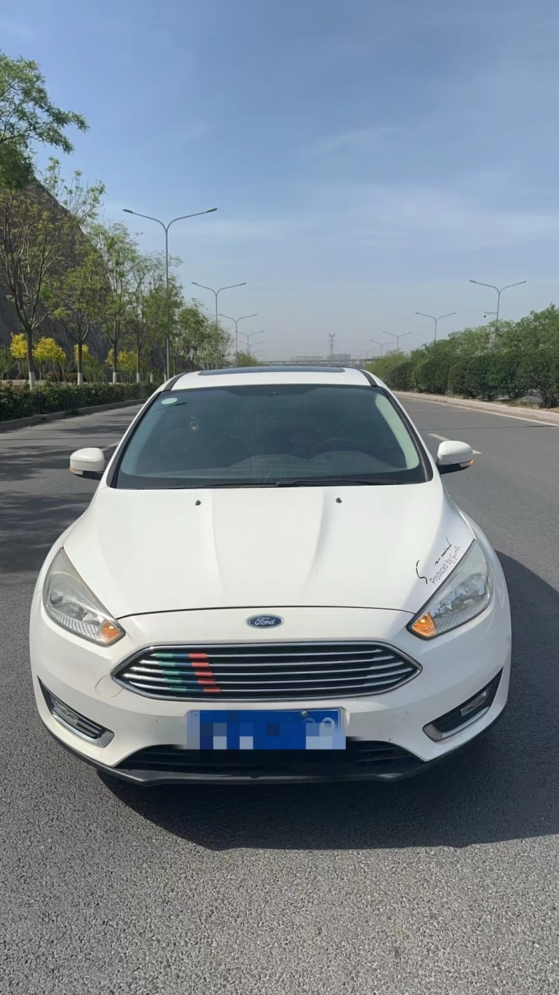 济南16年福特福克斯1