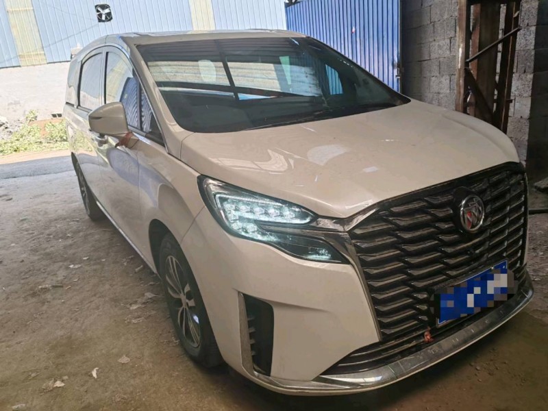 临沂22年别克GL86