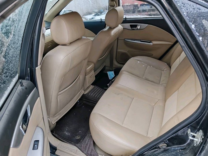 临沂14年别克凯越7