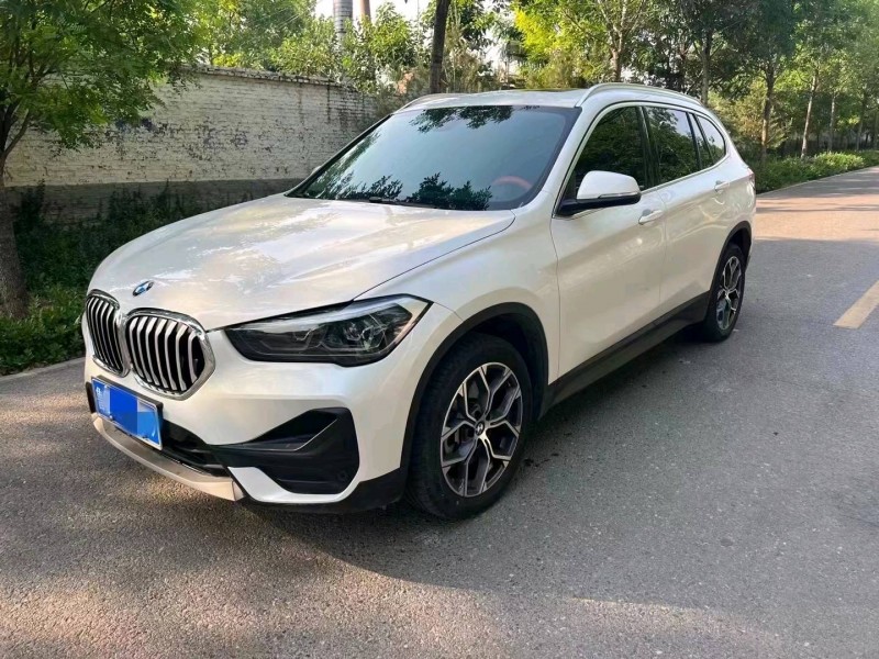 东营22年宝马X13