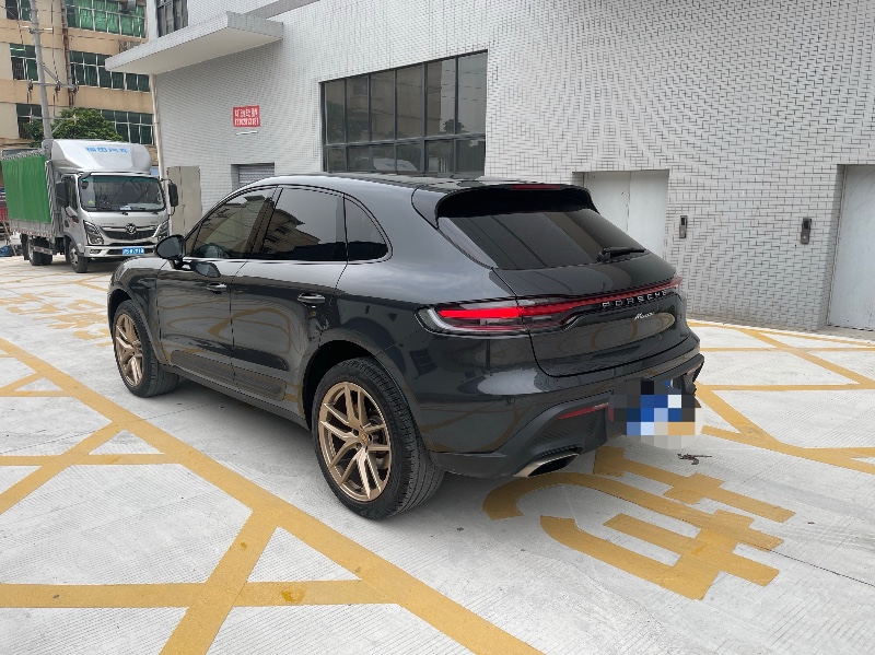 广州23年保时捷Macan9