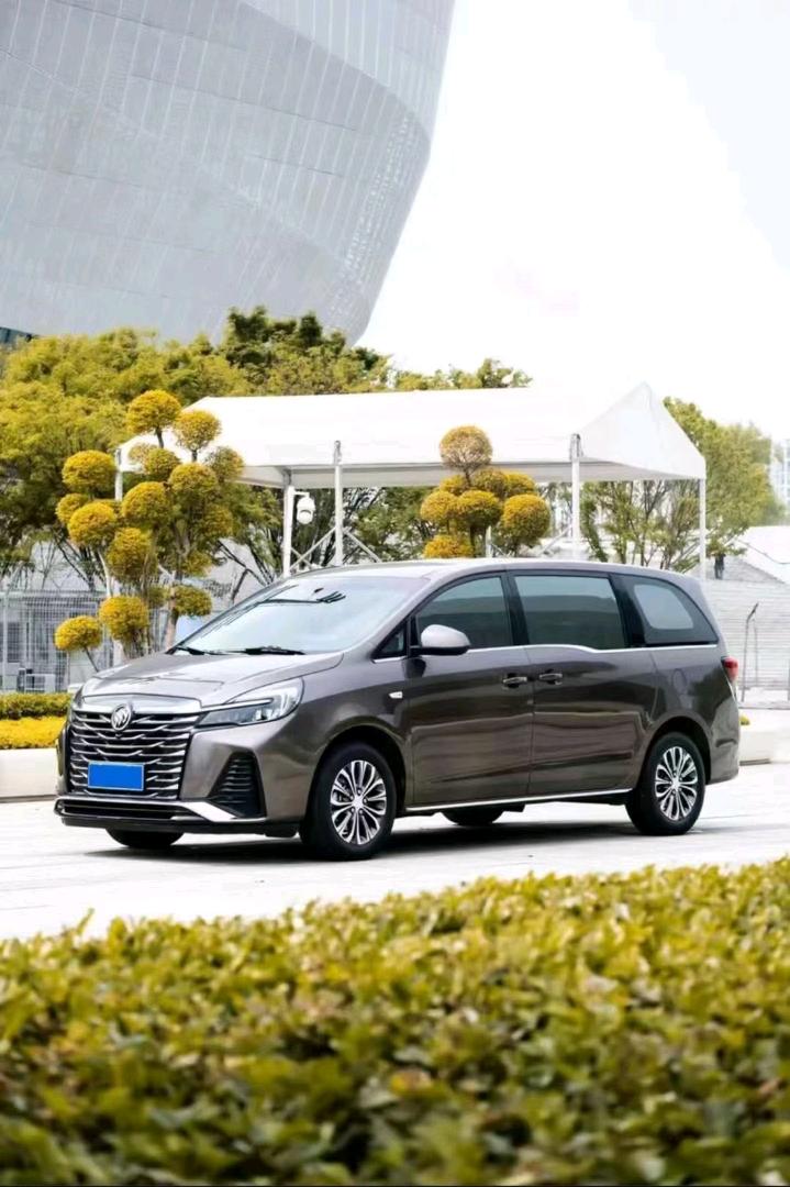 东营23年别克GL86