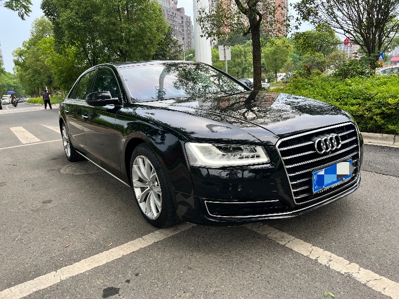 婁底17年奧迪A8L4