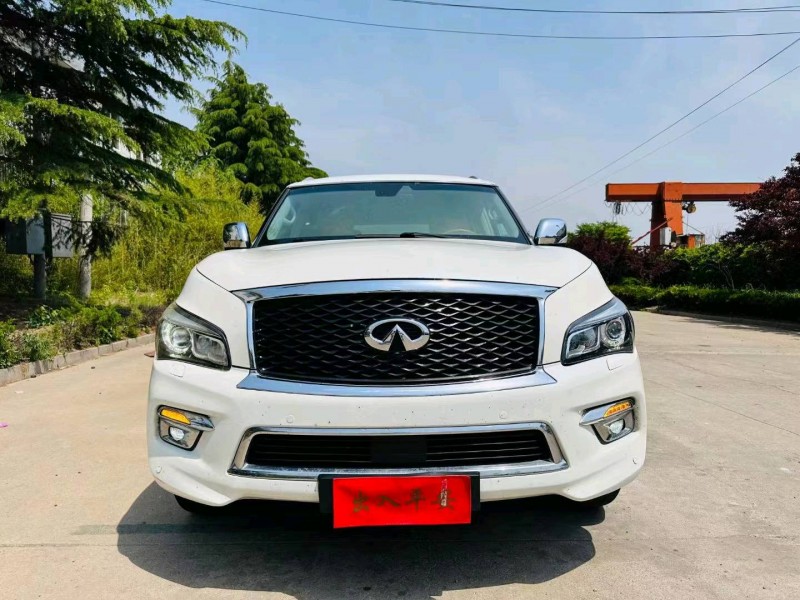 東營10年英菲尼迪QX801
