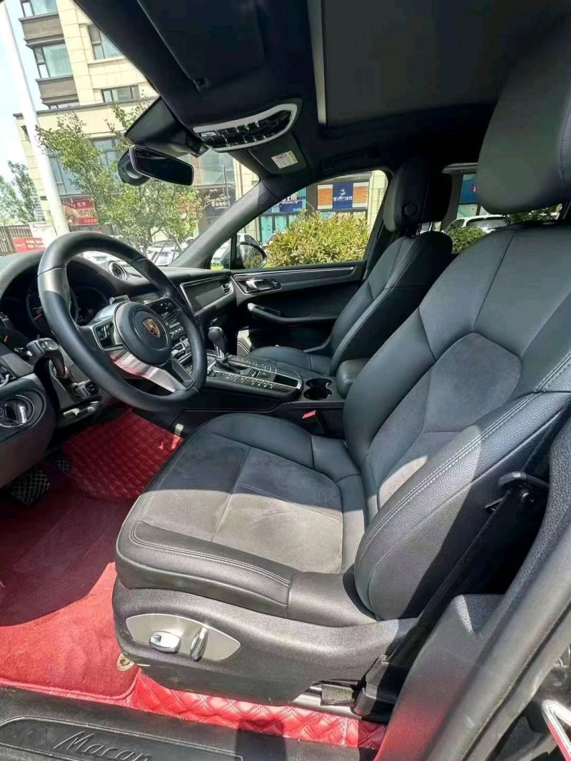 枣庄21年保时捷Macan9
