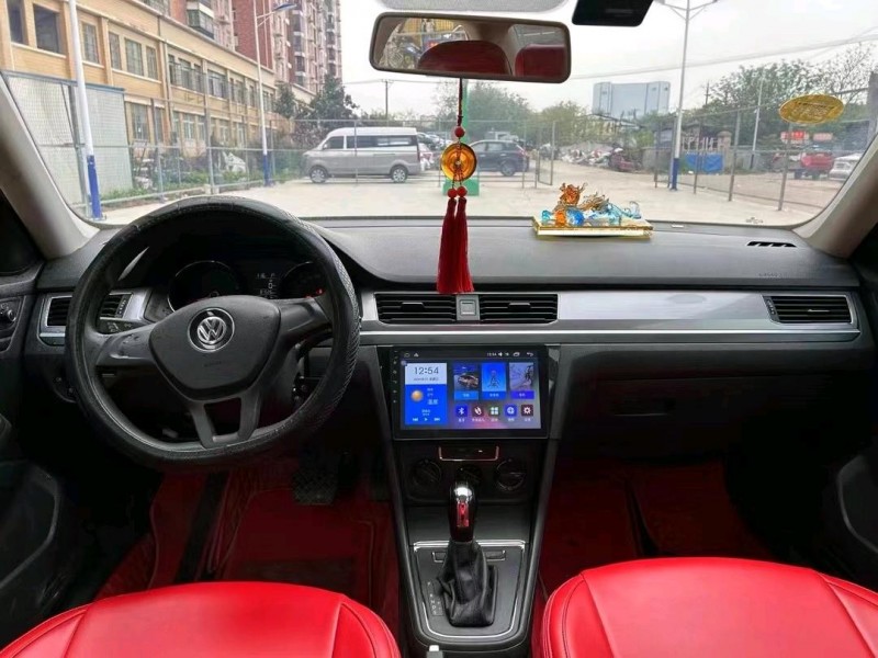 武汉17年大众宝来9
