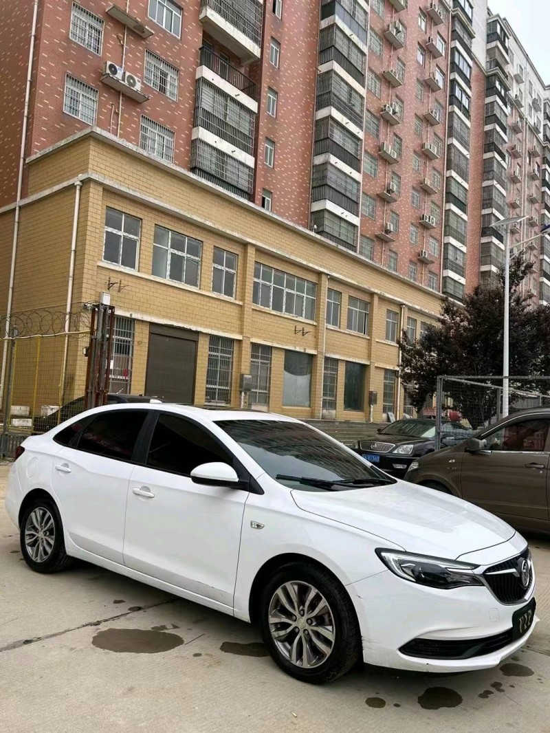 武汉20年别克英朗2