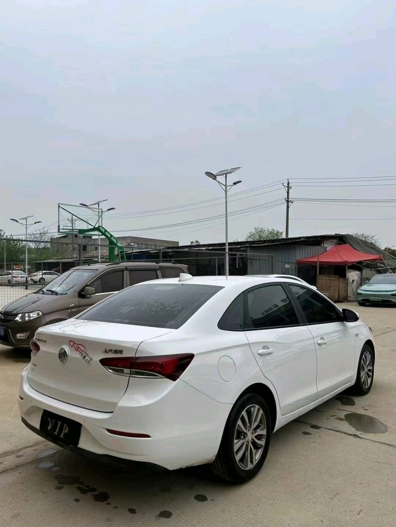 武汉20年别克英朗6