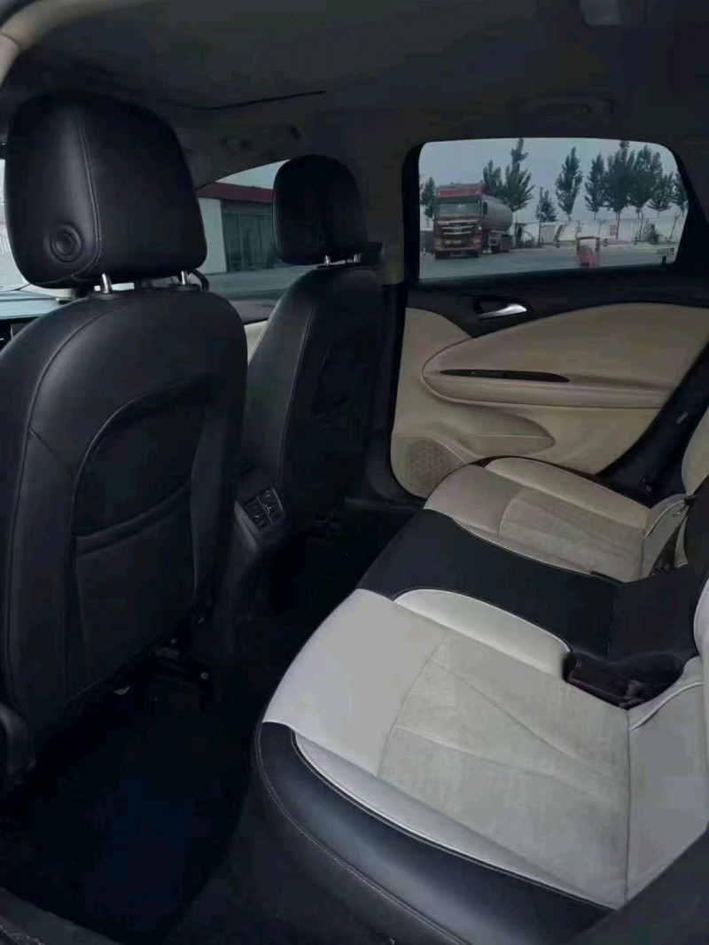 枣庄17年别克威朗6