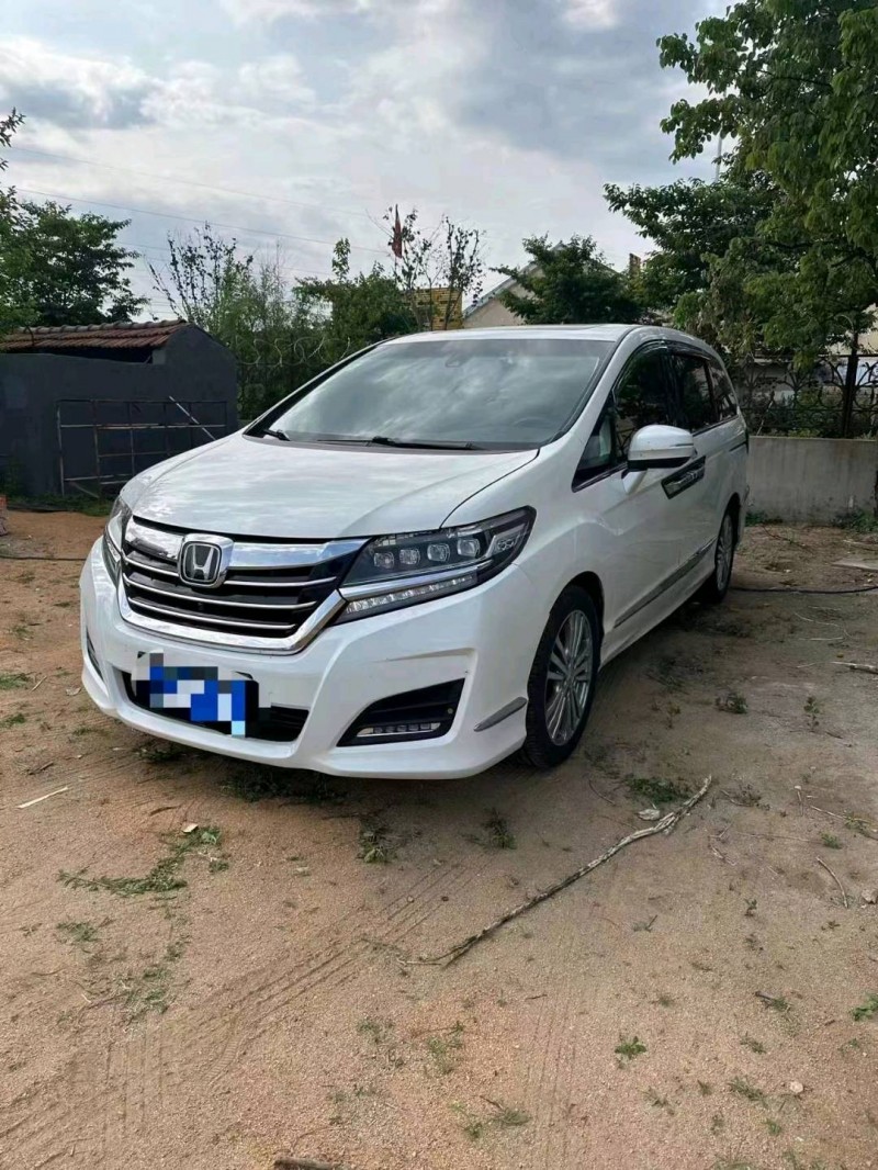 东营19年本田艾力绅3