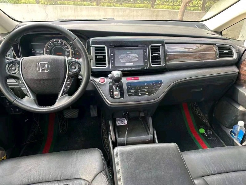 东营19年本田艾力绅7