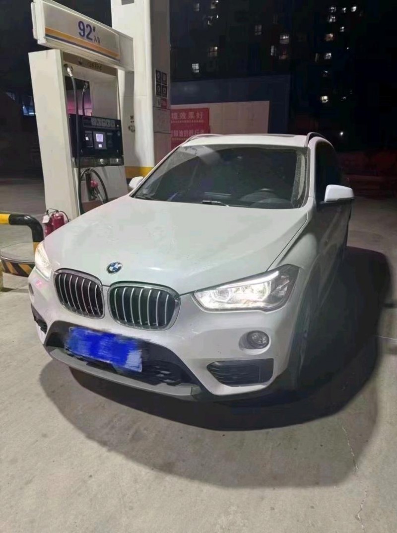 济南17年宝马X11