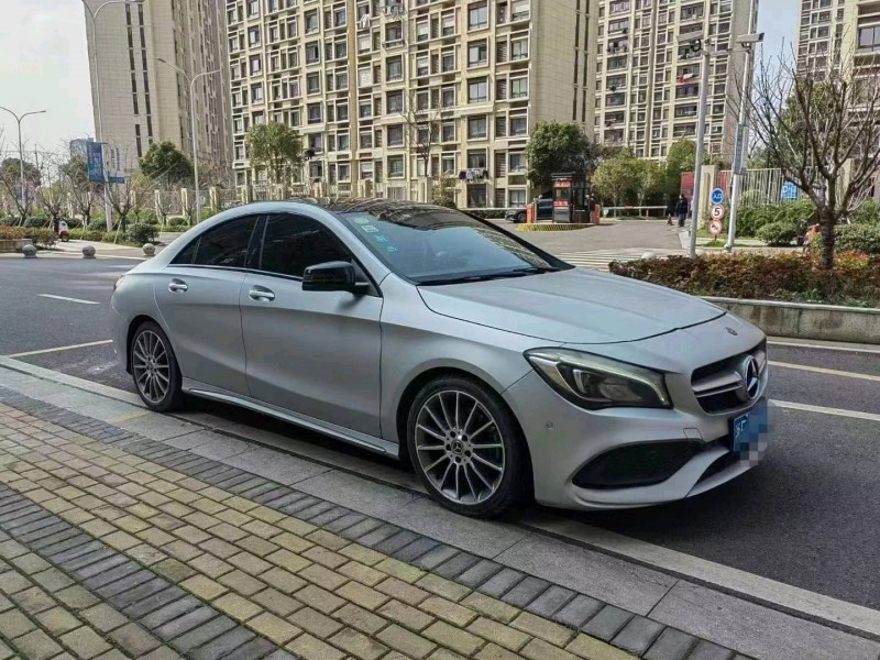 苏州18年奔驰CLA2